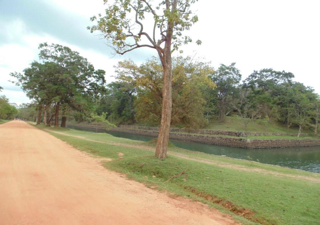 Castle Rock Sigiriya Hotel Kibissa Exterior photo