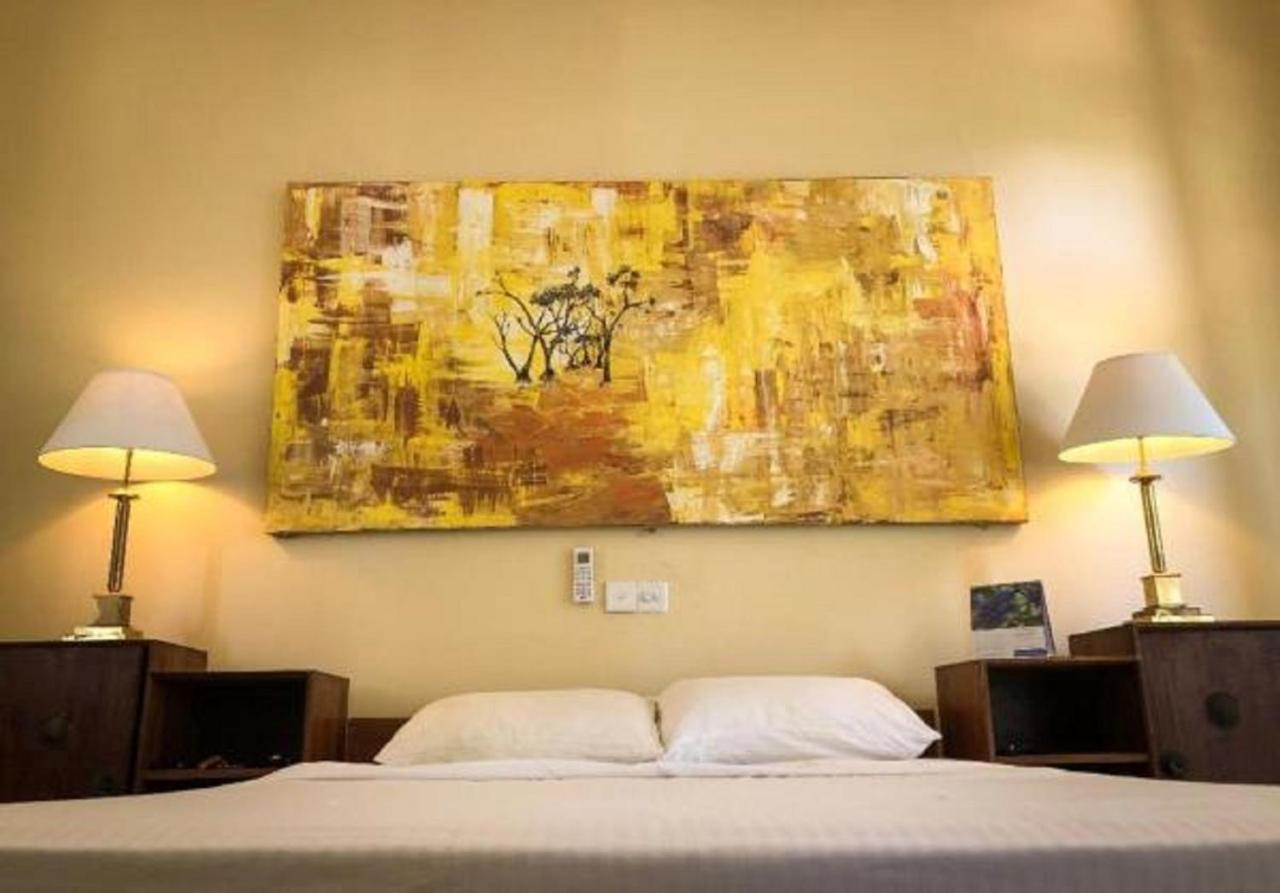 Castle Rock Sigiriya Hotel Kibissa Exterior photo